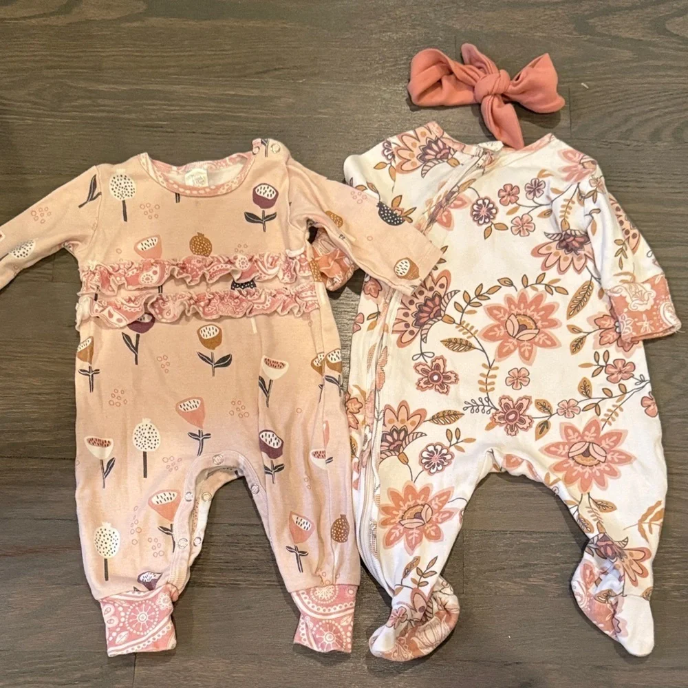 Fall Pink Floral Kids Footies Set